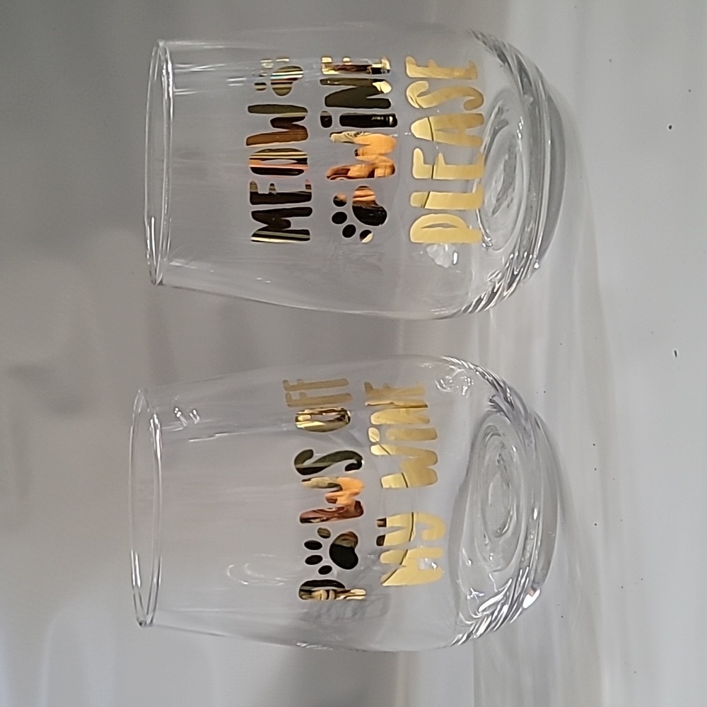 Wine glasses (2) stemless clear w gold tone printing pet lovers